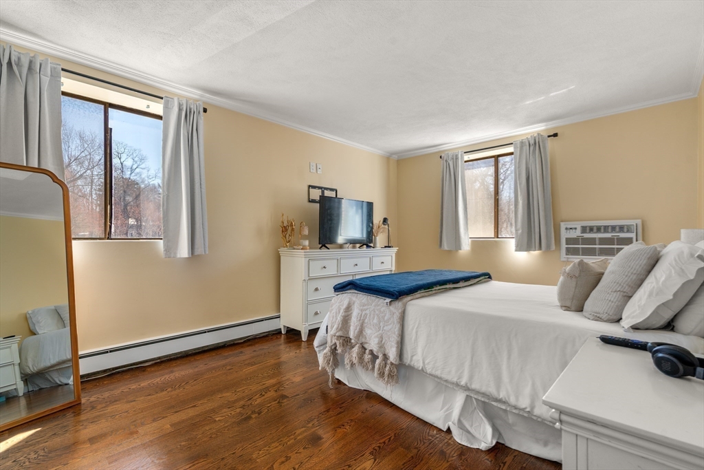 295 Main Street # 16