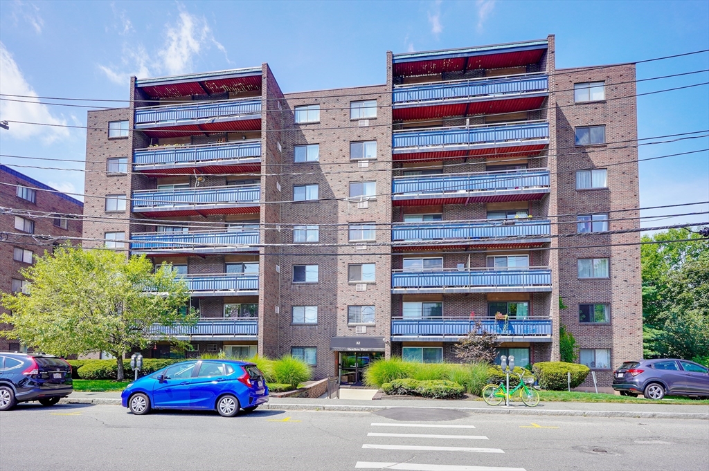 32 Whites Ave # D76