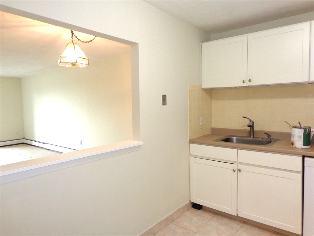 32 Whites Ave # D76