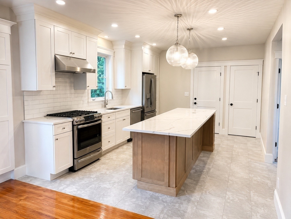 33 Hall Ave # 33