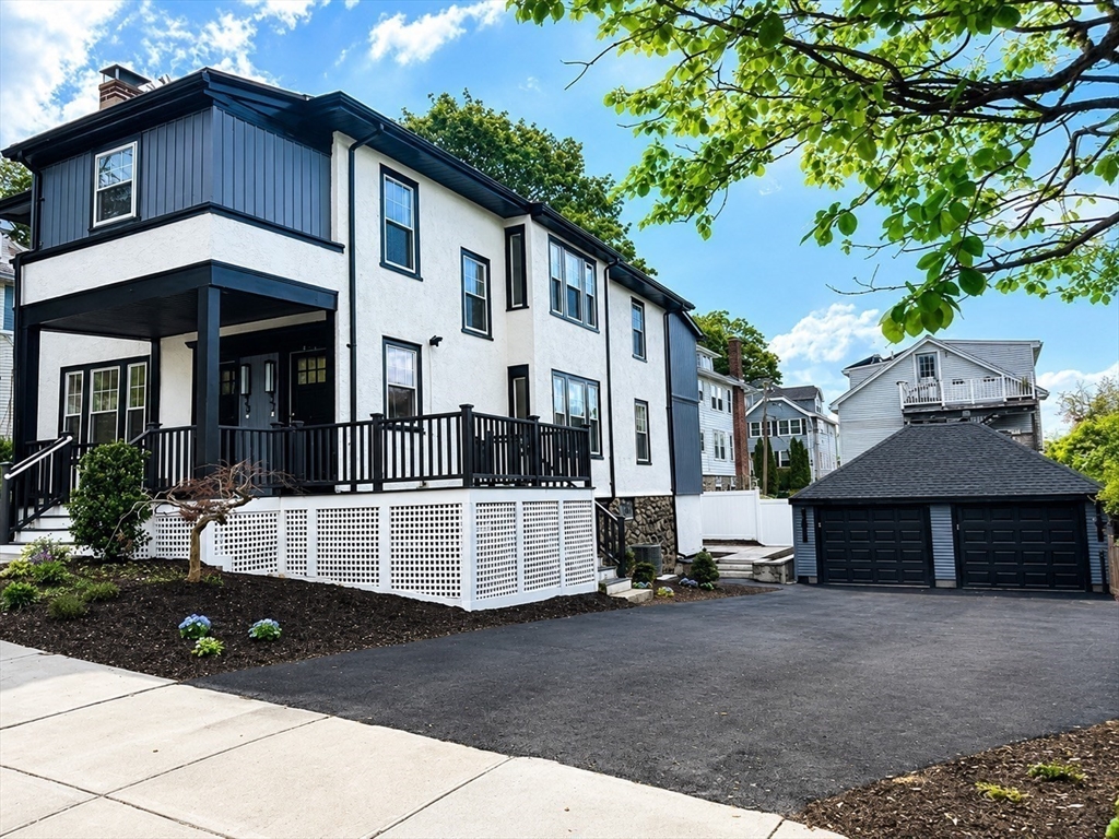 33 Hall Ave # 33
