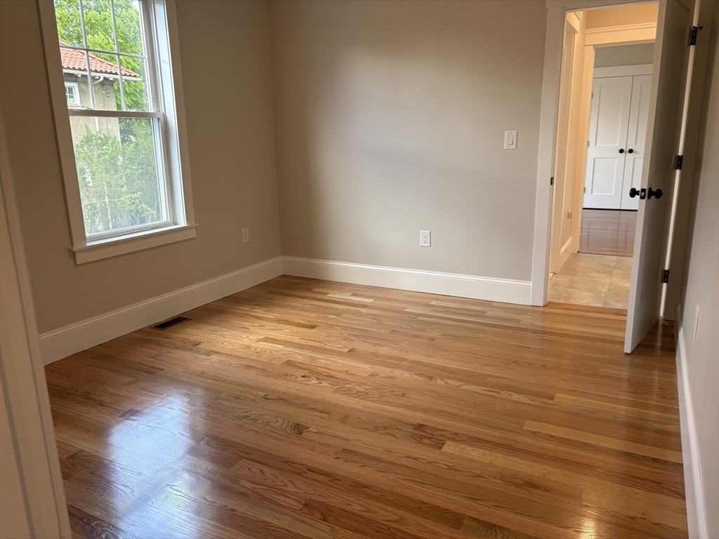 35 Hall Ave # 35
