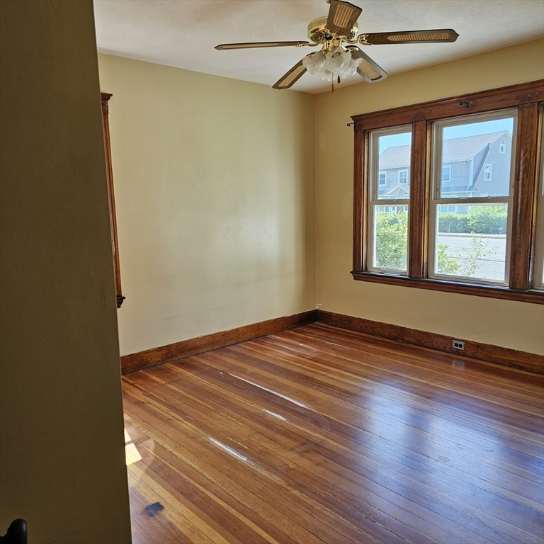 248 N.Beacon St # 1