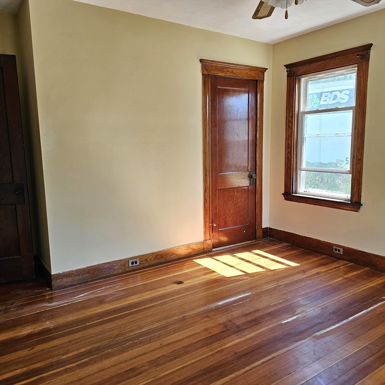 248 N.Beacon St # 1
