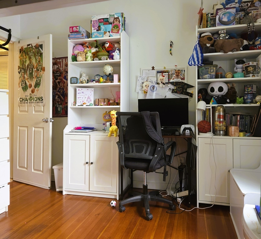 25 Acton Street # 1
