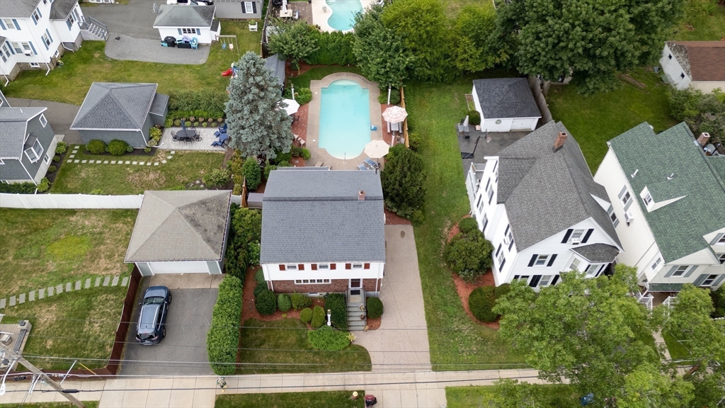 166 Waverly Avenue
