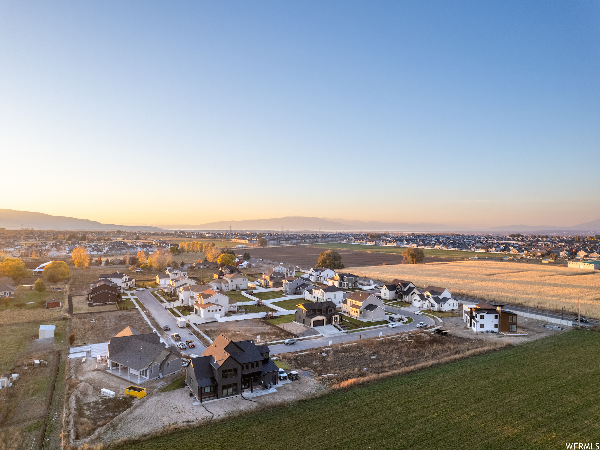 1755 S CHARLOTEE CT Unit: 21
