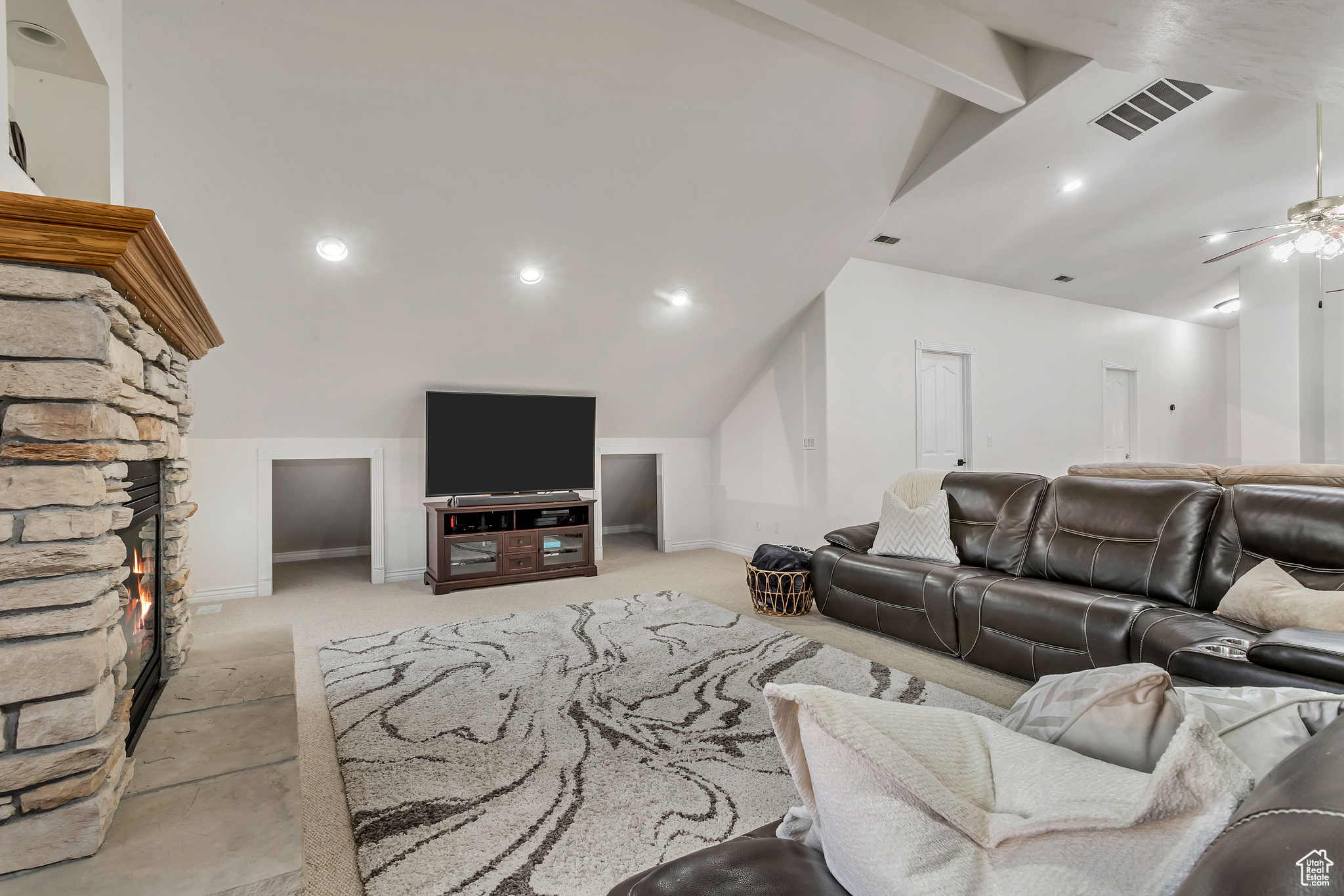 1013 N TERRACE DR