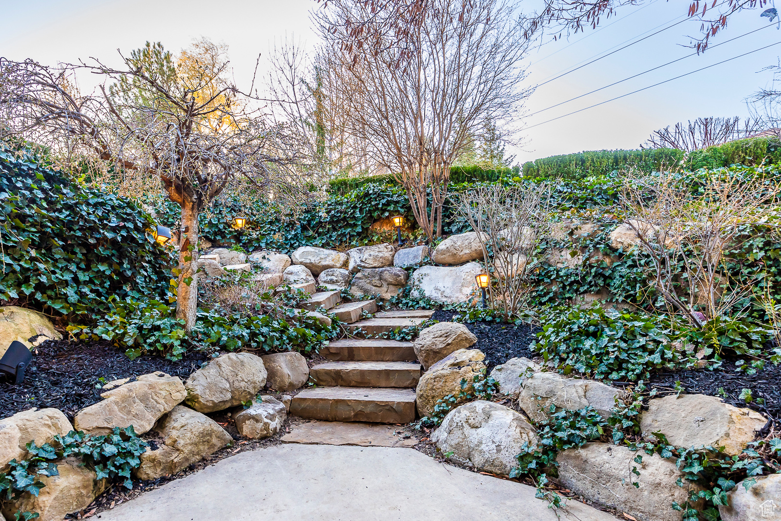 11947 N WESTFIELD COVE DR