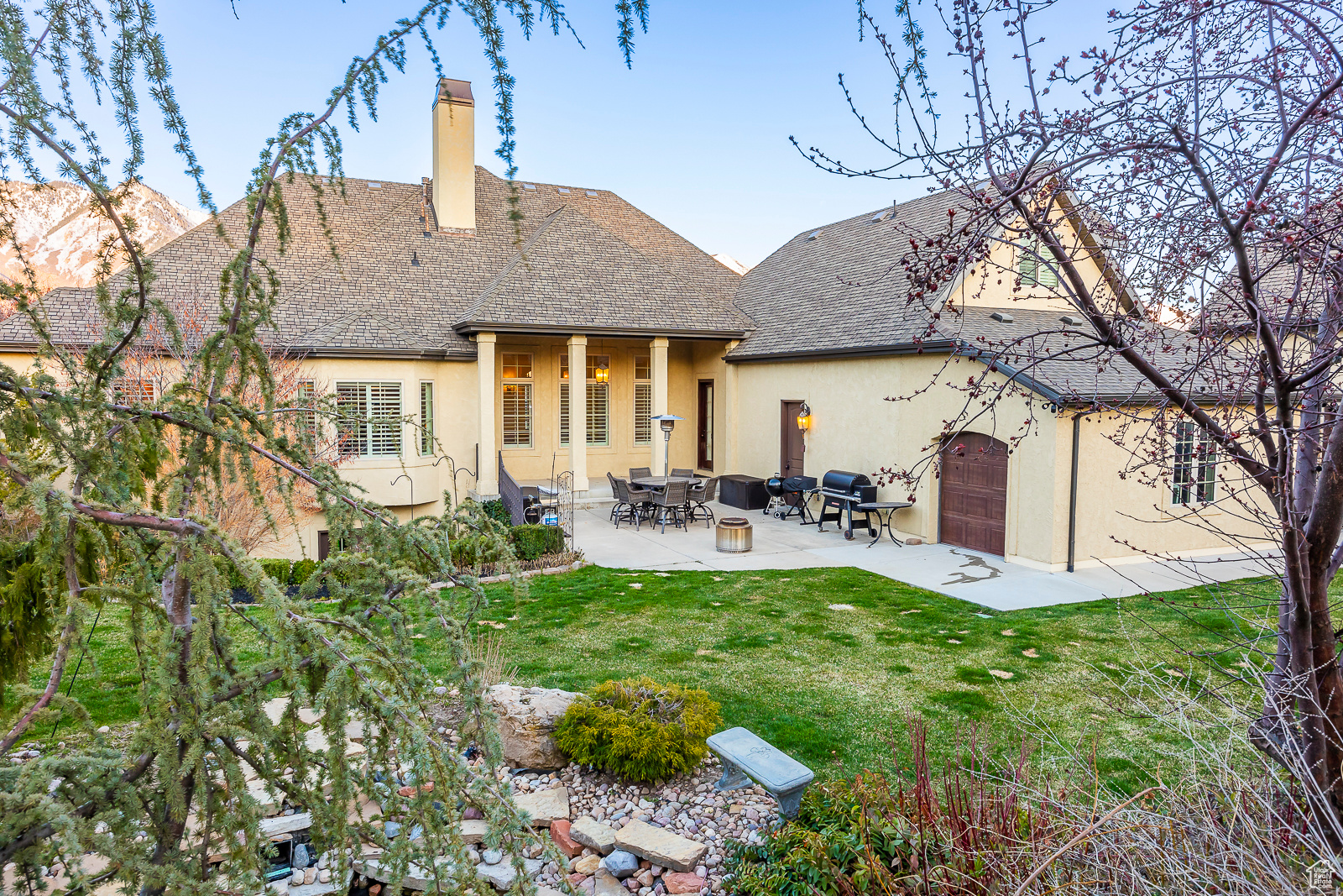 11947 N WESTFIELD COVE DR