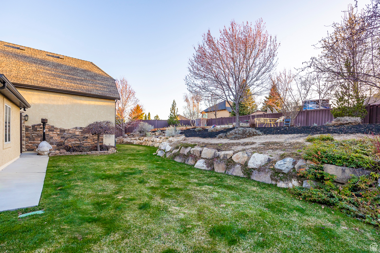 11947 N WESTFIELD COVE DR