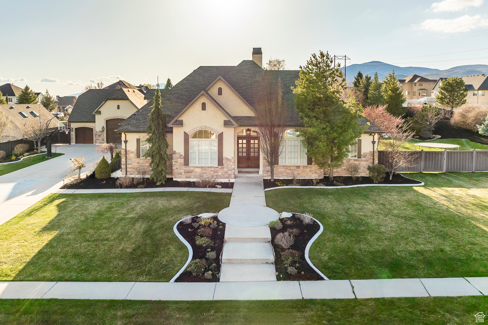 11947 N WESTFIELD COVE DR