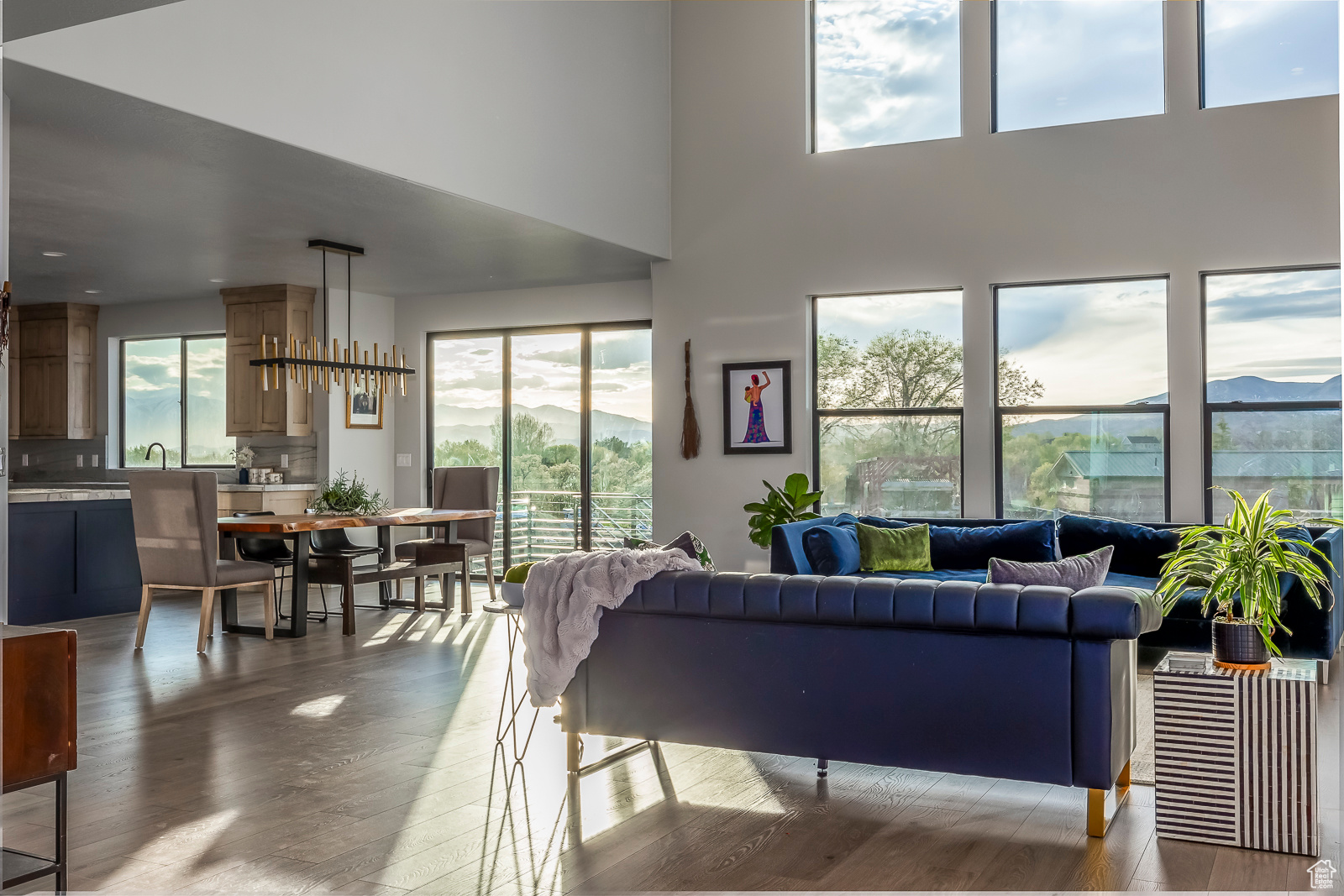 5112 W SEQUOIA CIR