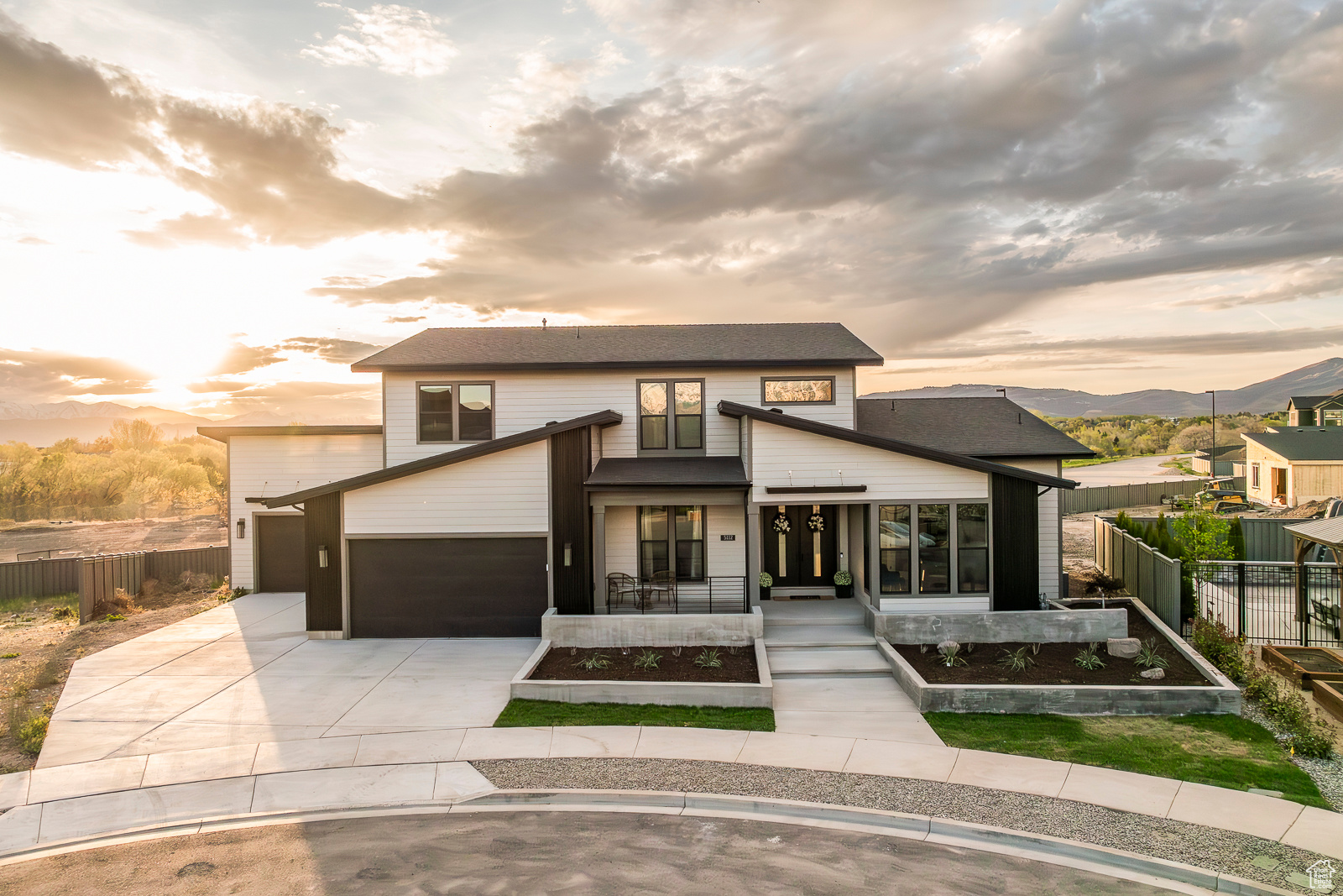 5112 W SEQUOIA CIR