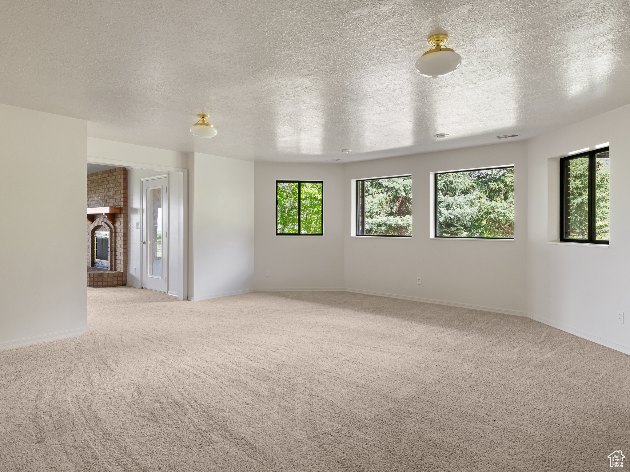530 S OAK