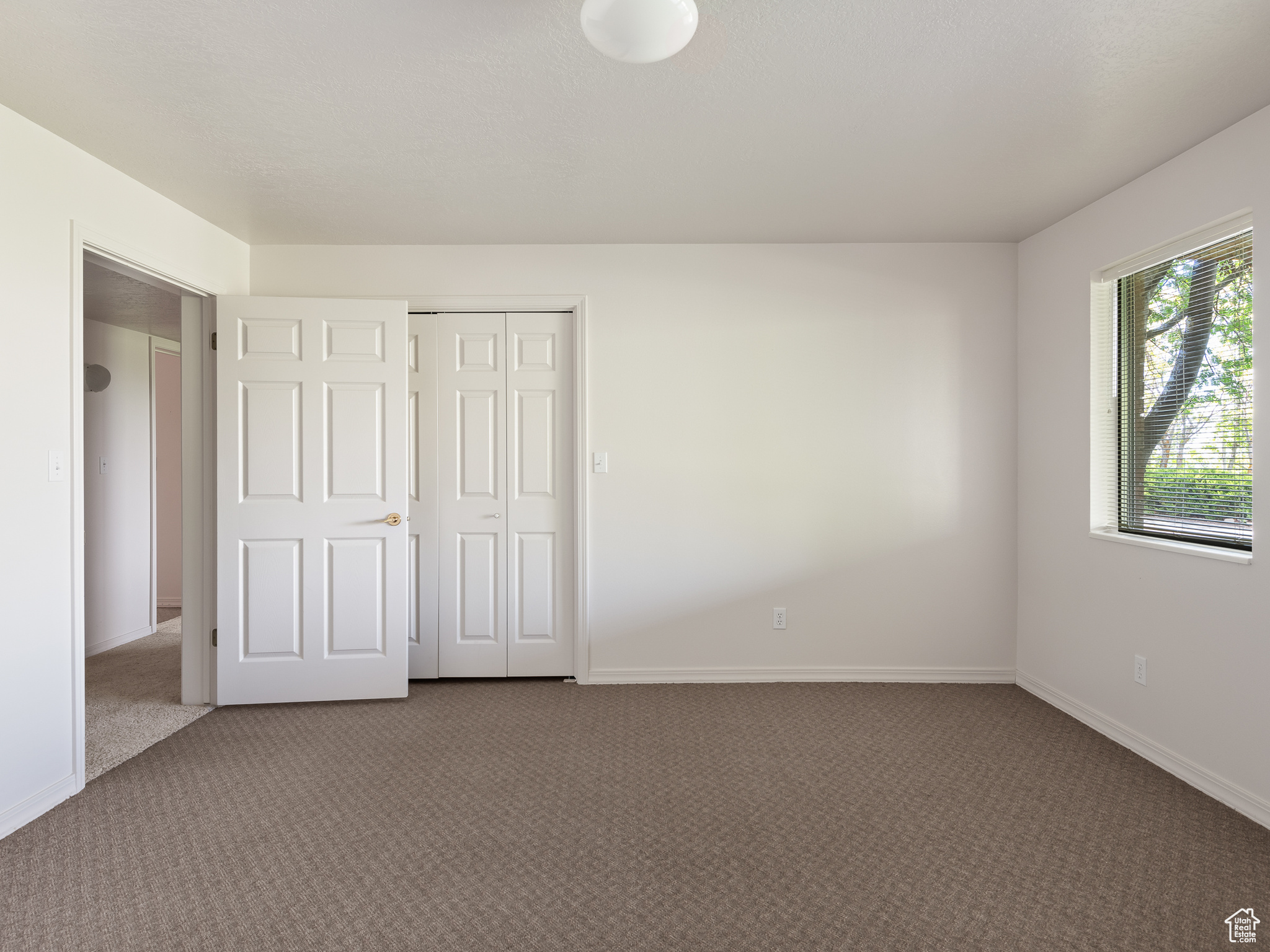 530 S OAK