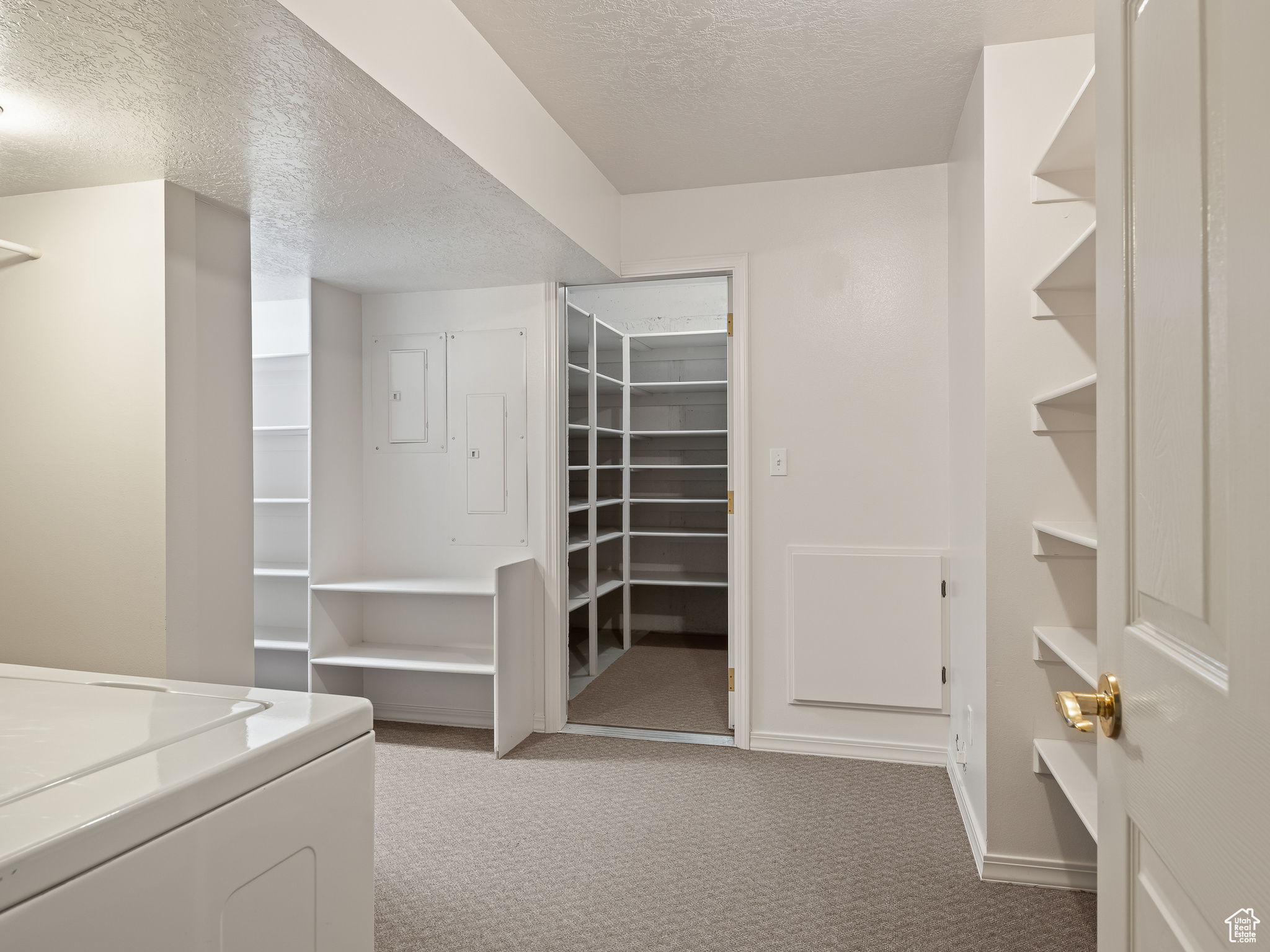 530 S OAK