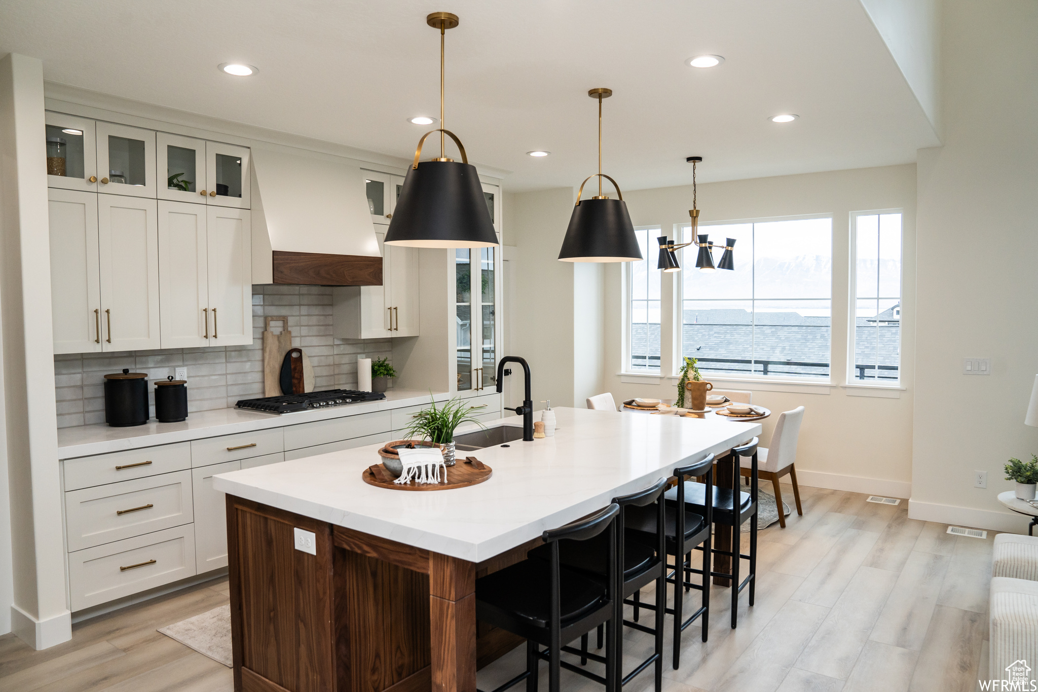 3544 S GARIBALDI WAY