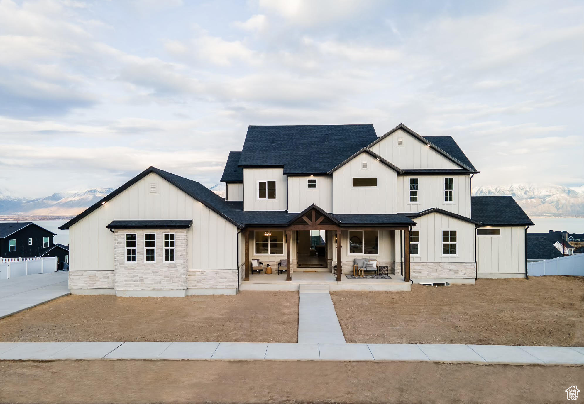 3544 S GARIBALDI WAY