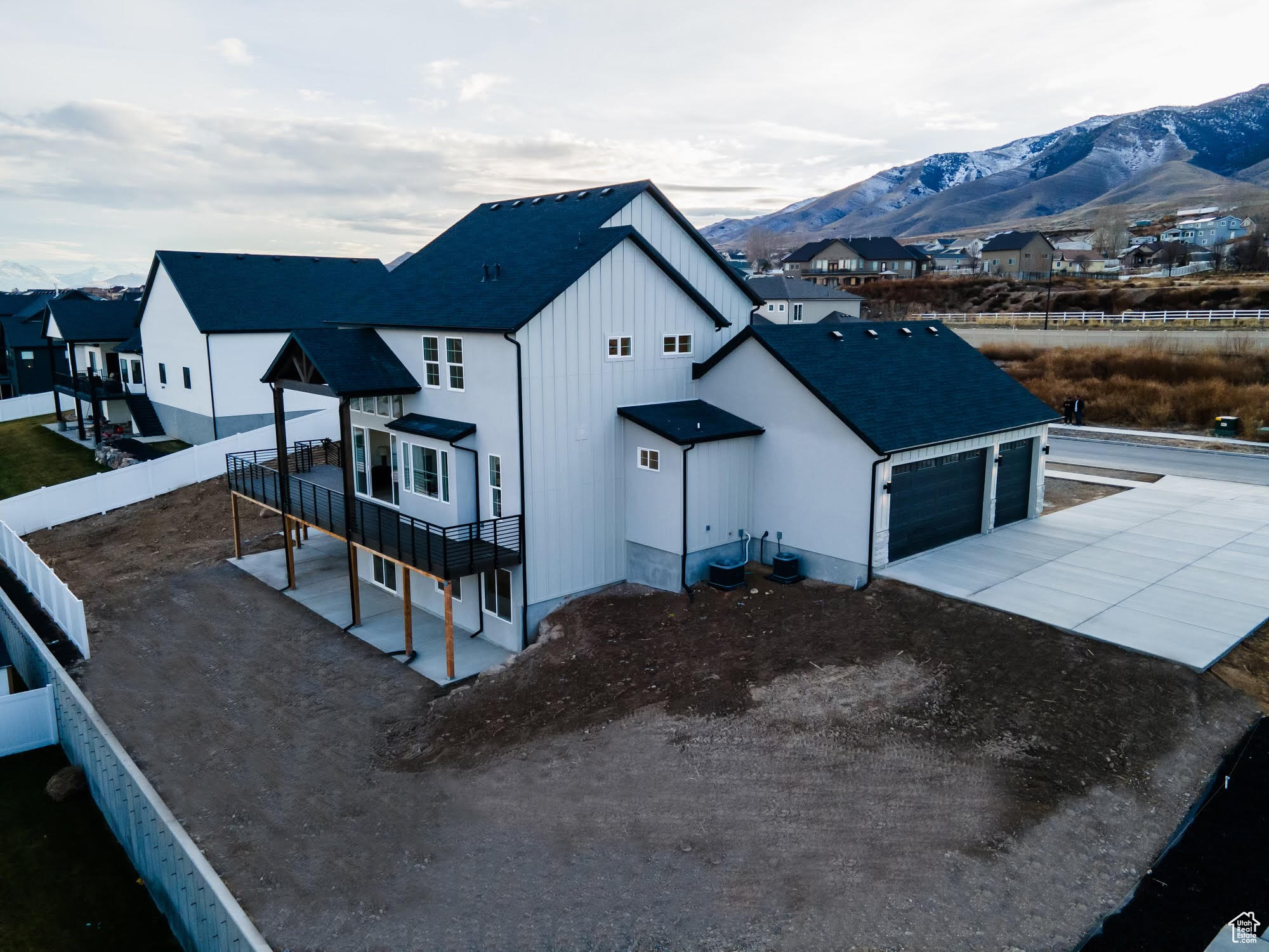 3544 S GARIBALDI WAY
