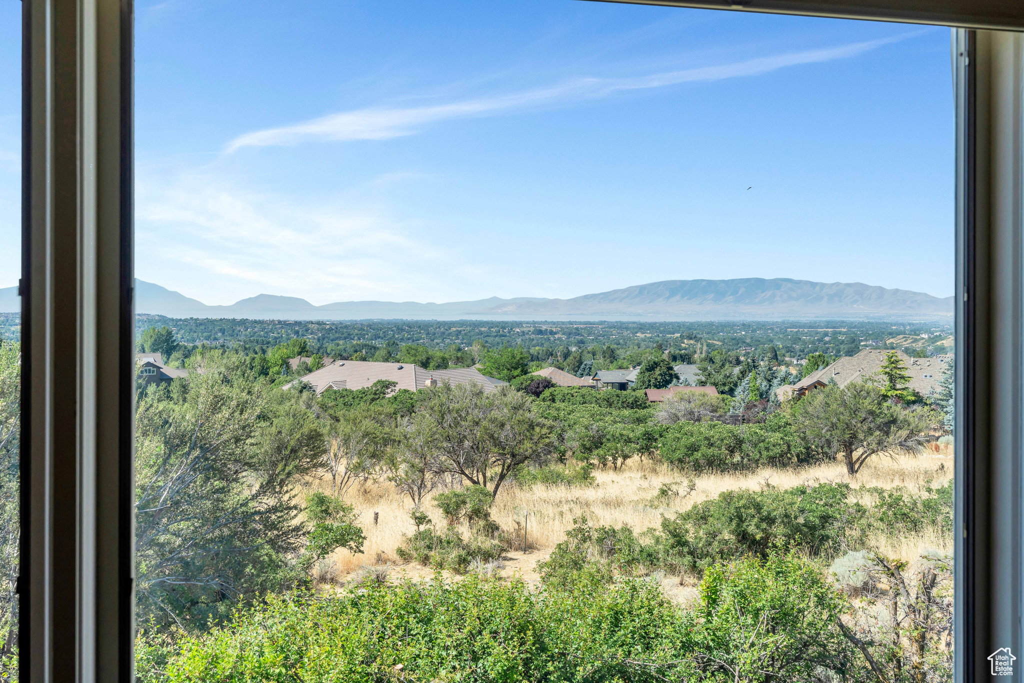 4251 ALPINE COVE DR