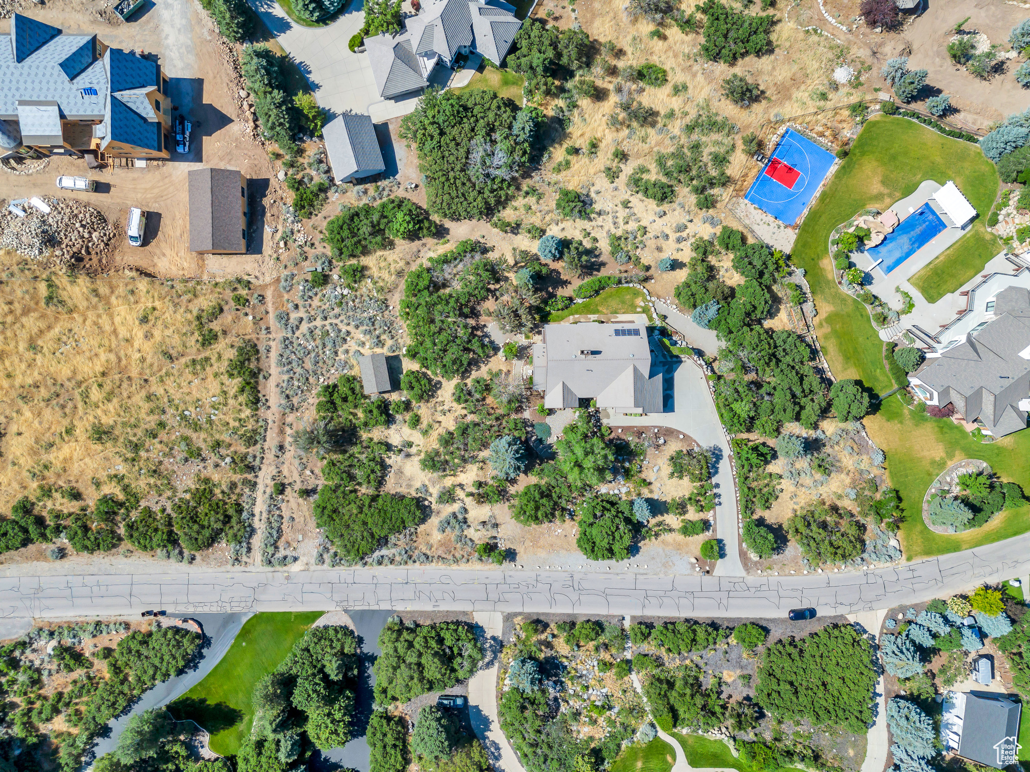 4251 ALPINE COVE DR