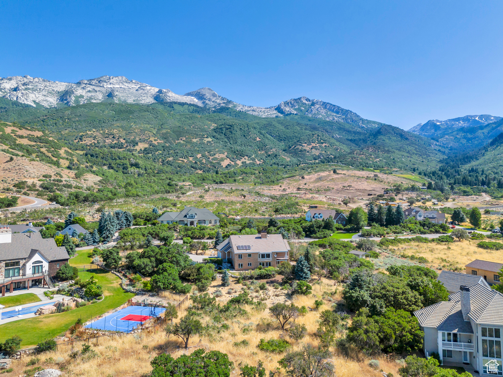 4251 ALPINE COVE DR