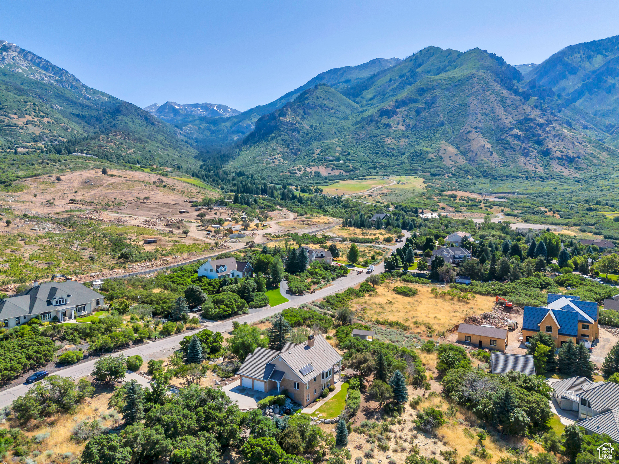 4251 ALPINE COVE DR