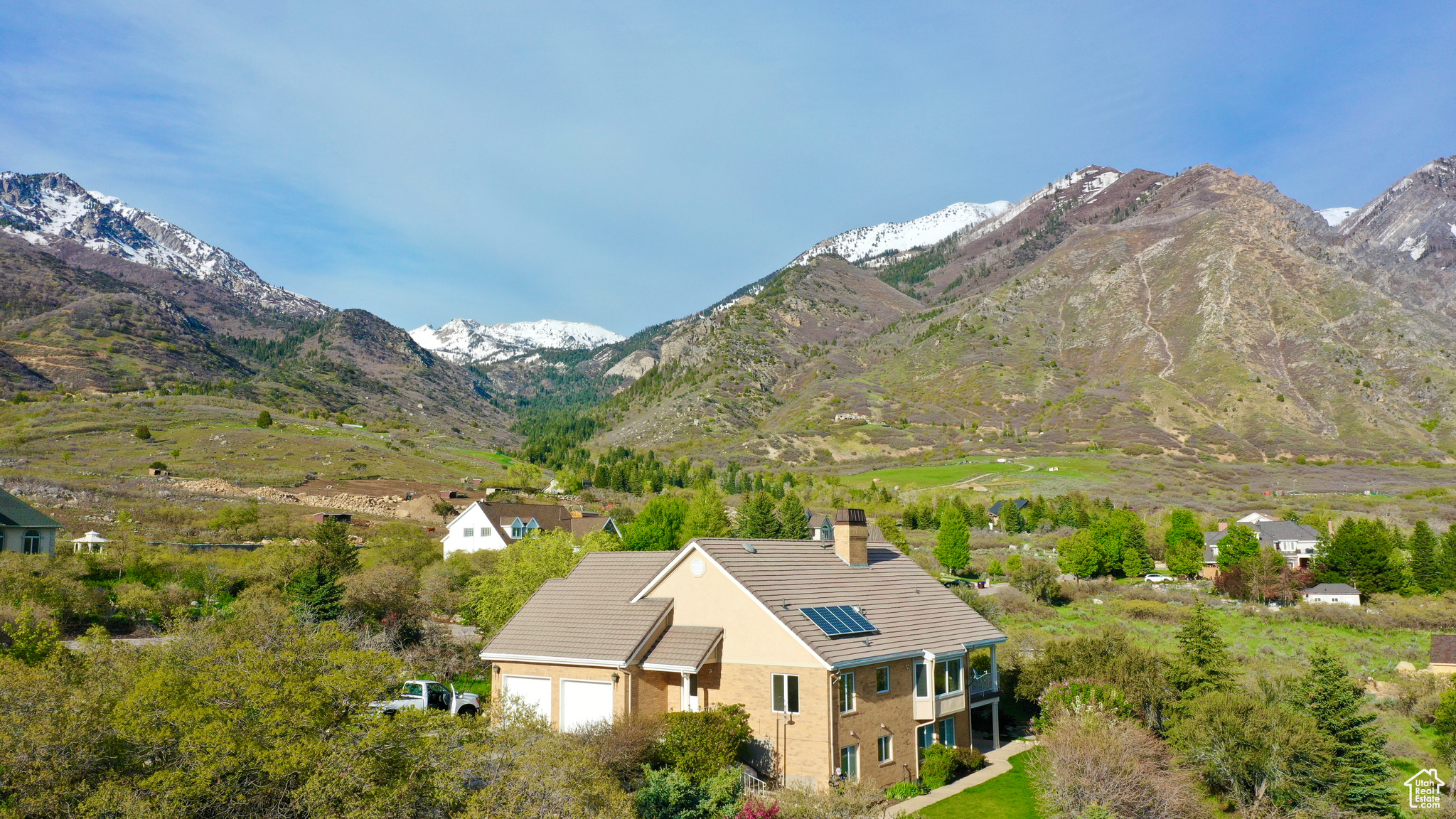4251 ALPINE COVE DR
