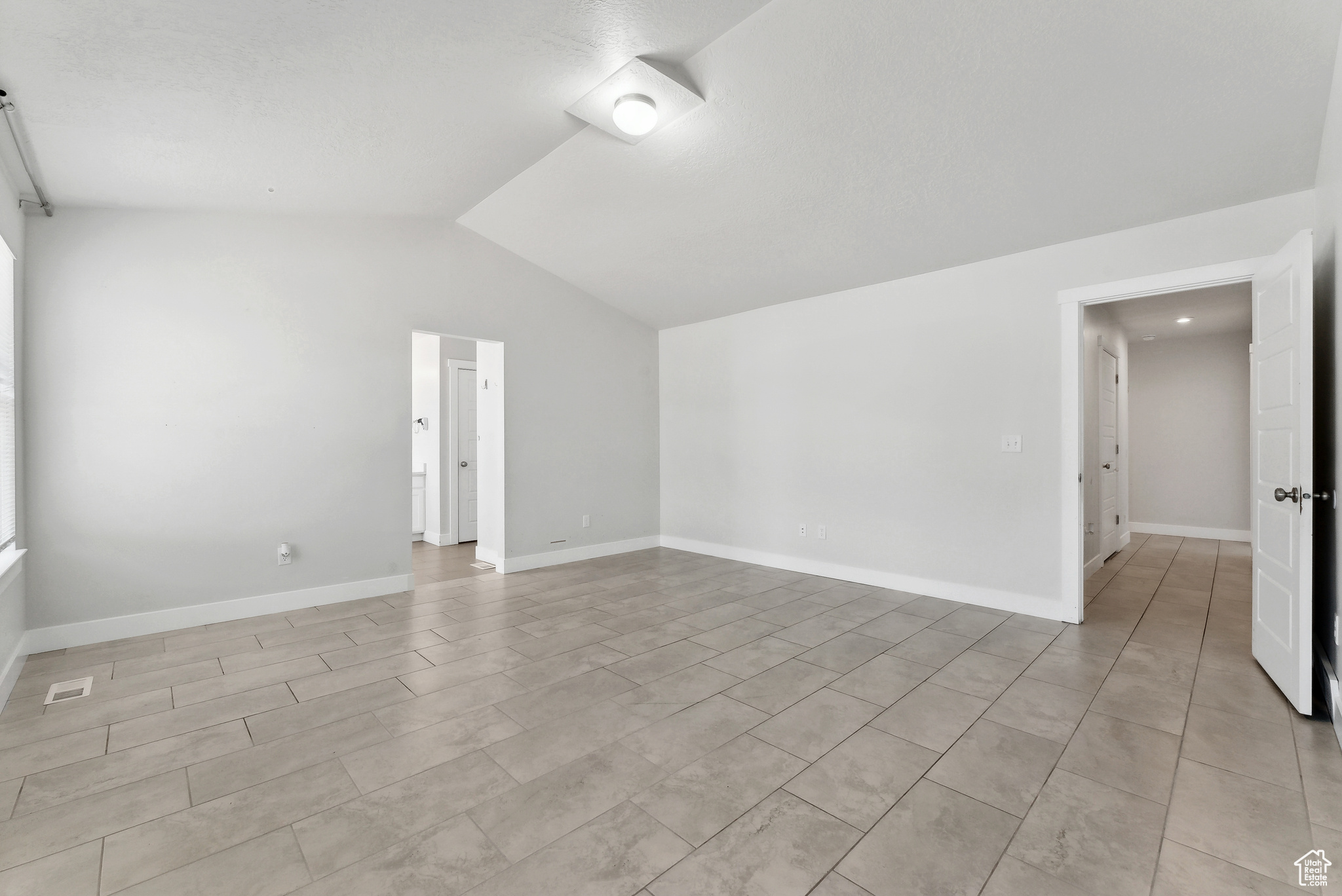1291 E 1470 CIR #301