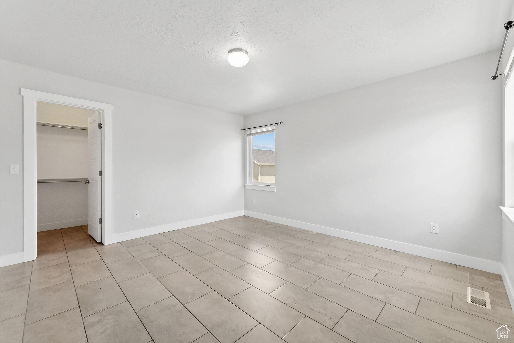 1291 E 1470 CIR #301