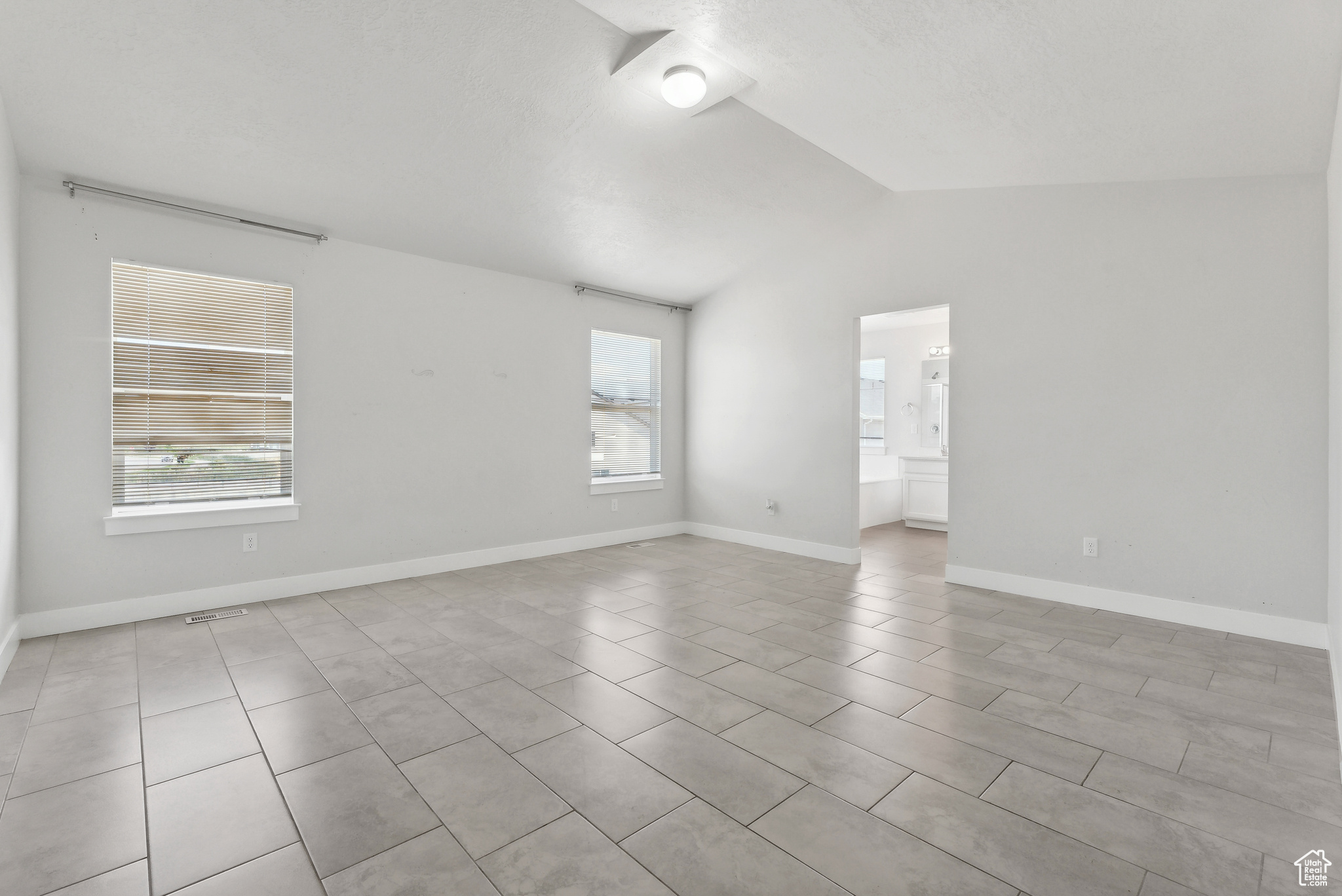 1291 E 1470 CIR #301