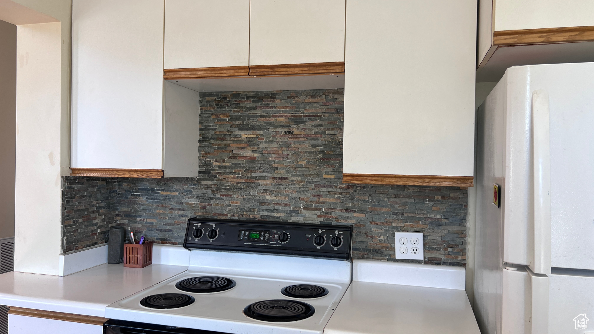 35 S CENTER ST
