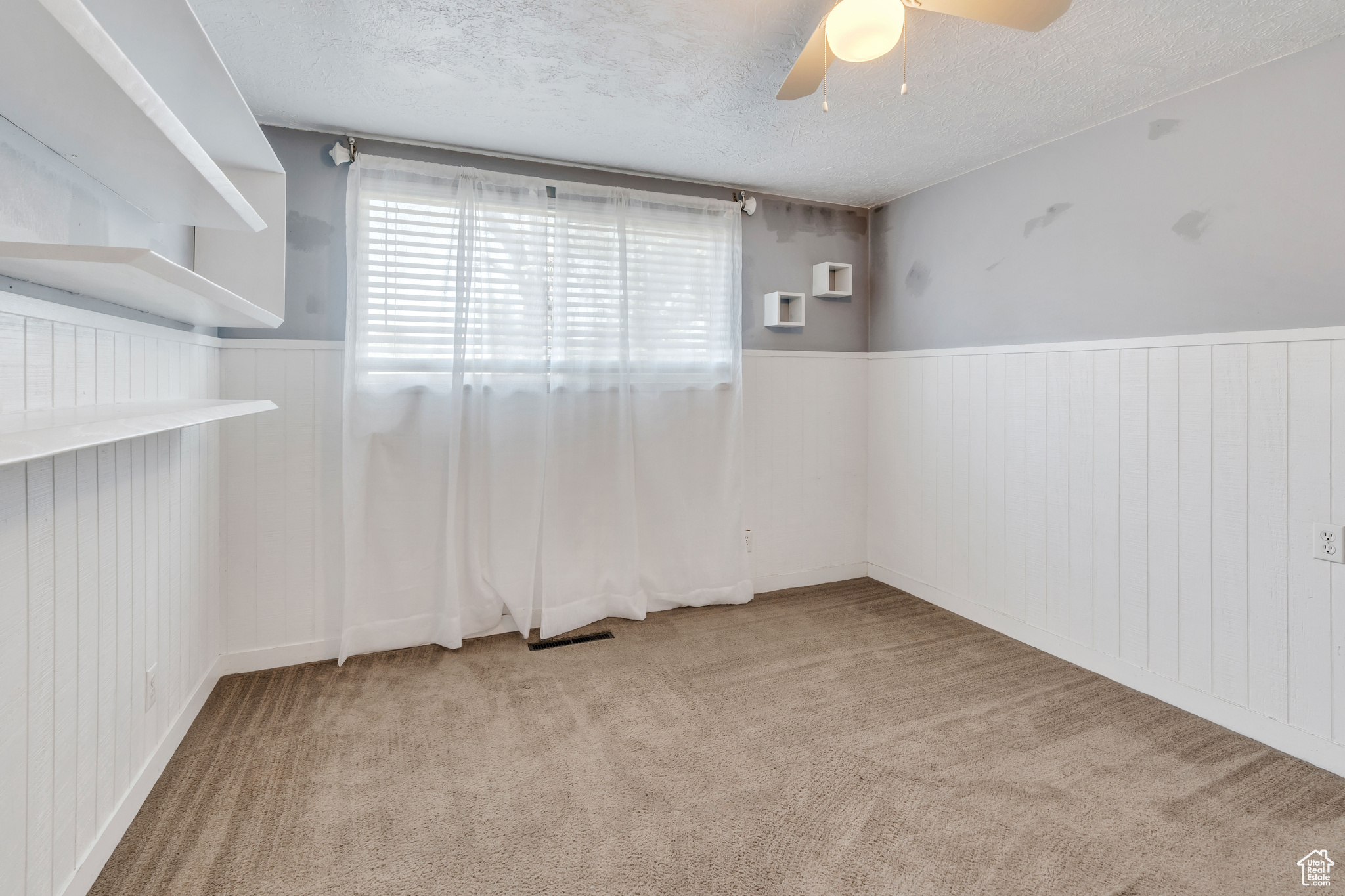 1889 TERRACE DR