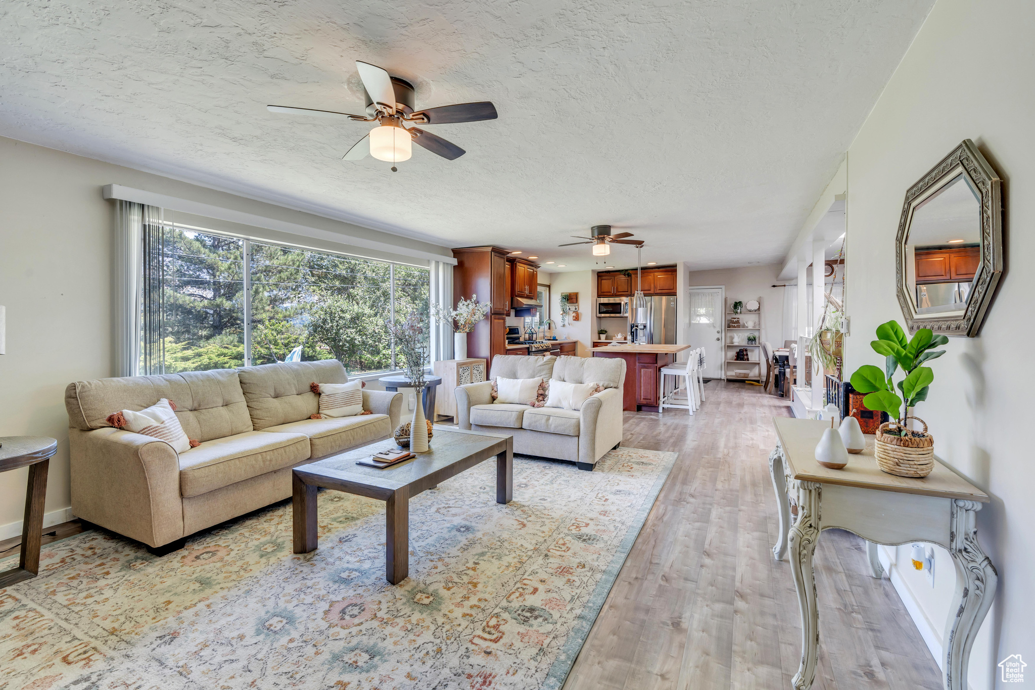 1889 TERRACE DR