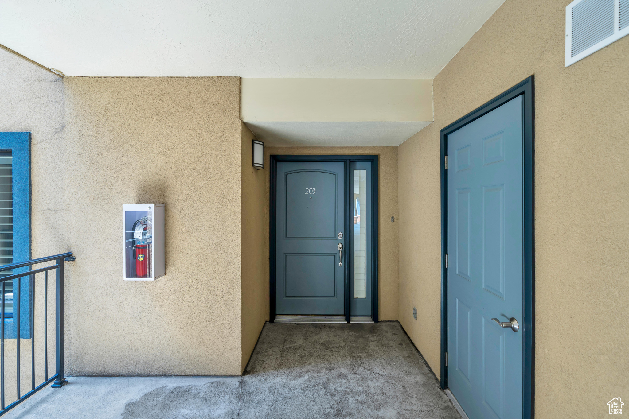 133 W NORTHWOOD LN #203