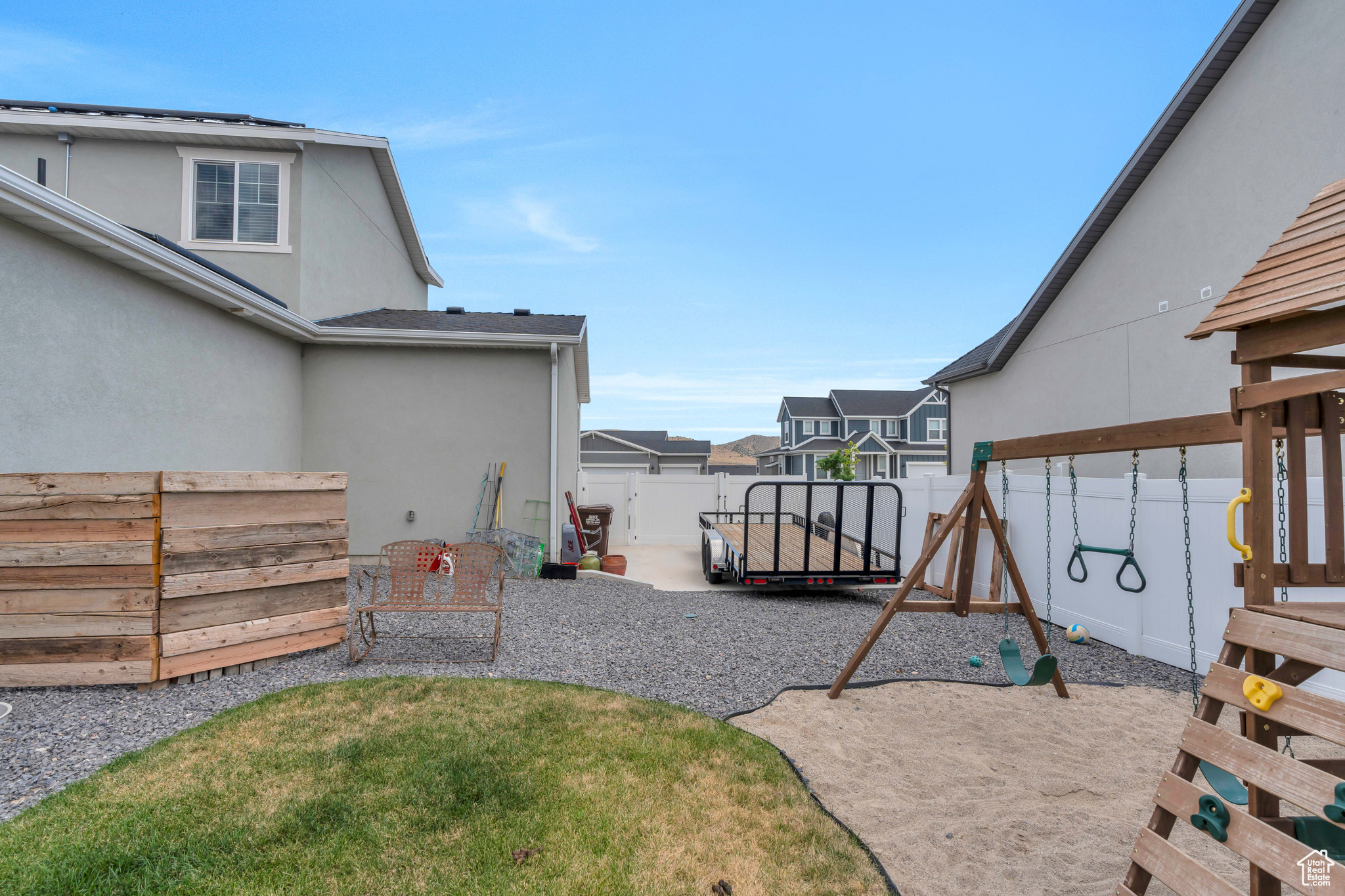 6447 N WANLASS HL