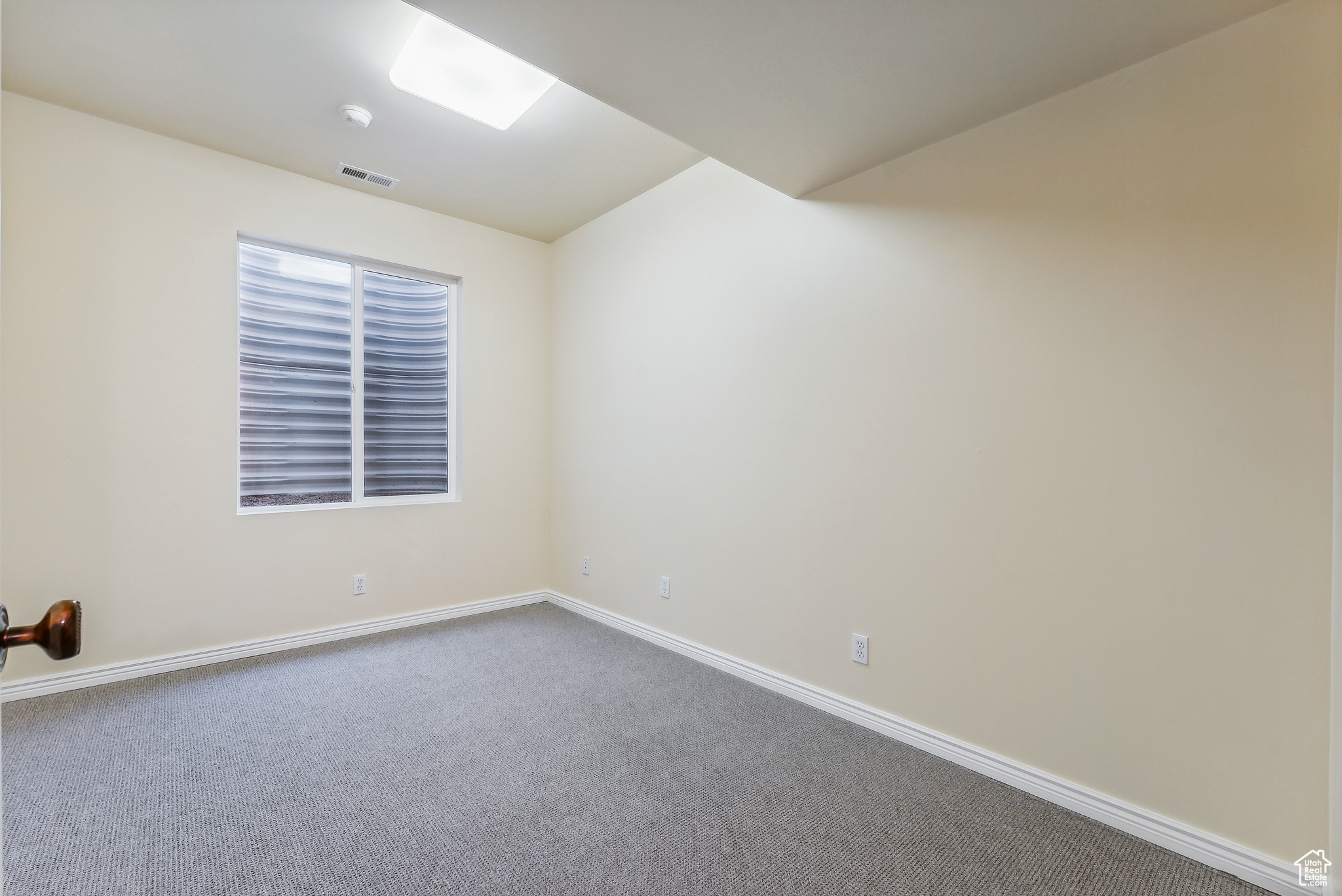 360 W VALLEY VIEW CIR