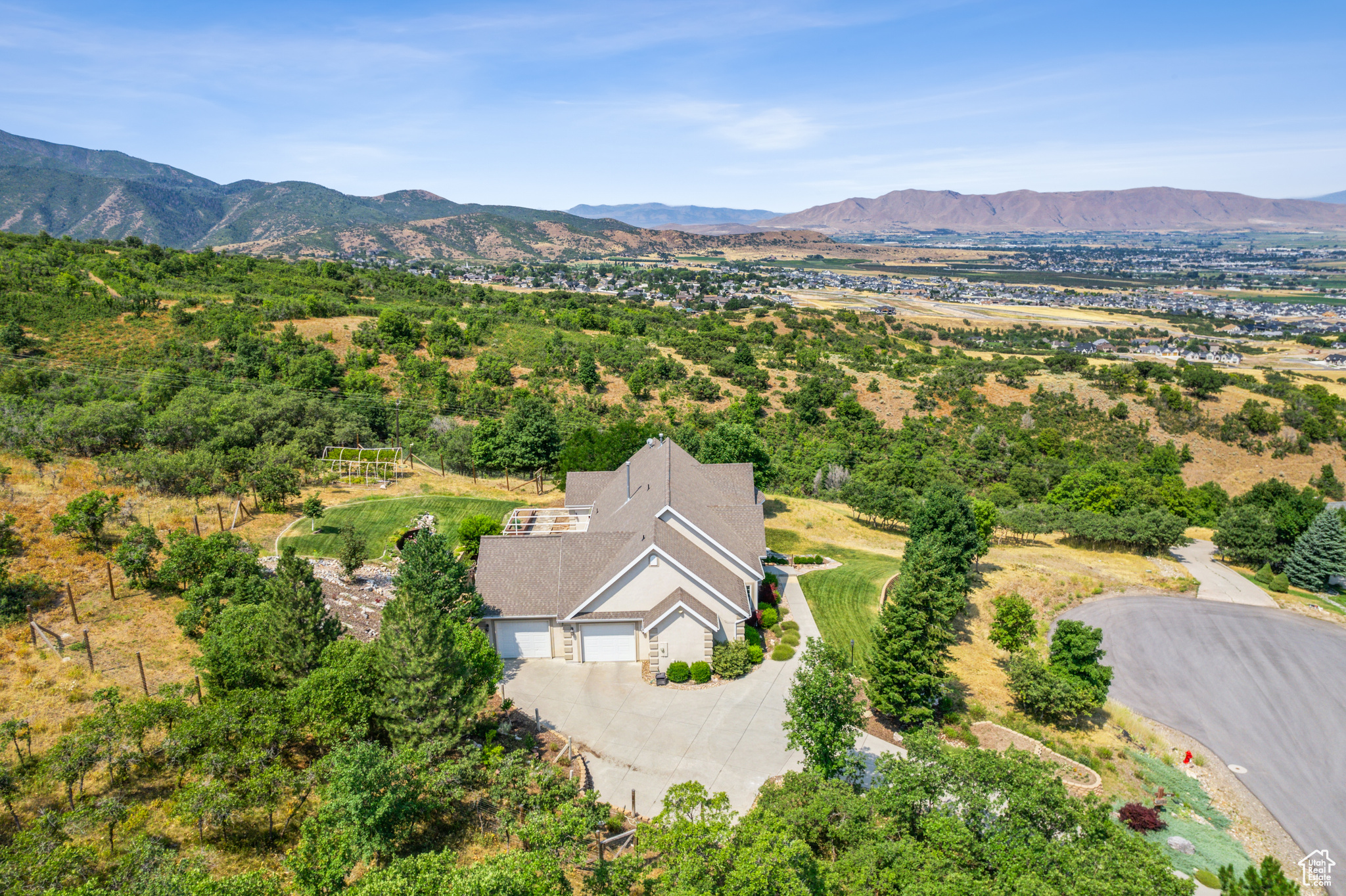 360 W VALLEY VIEW CIR