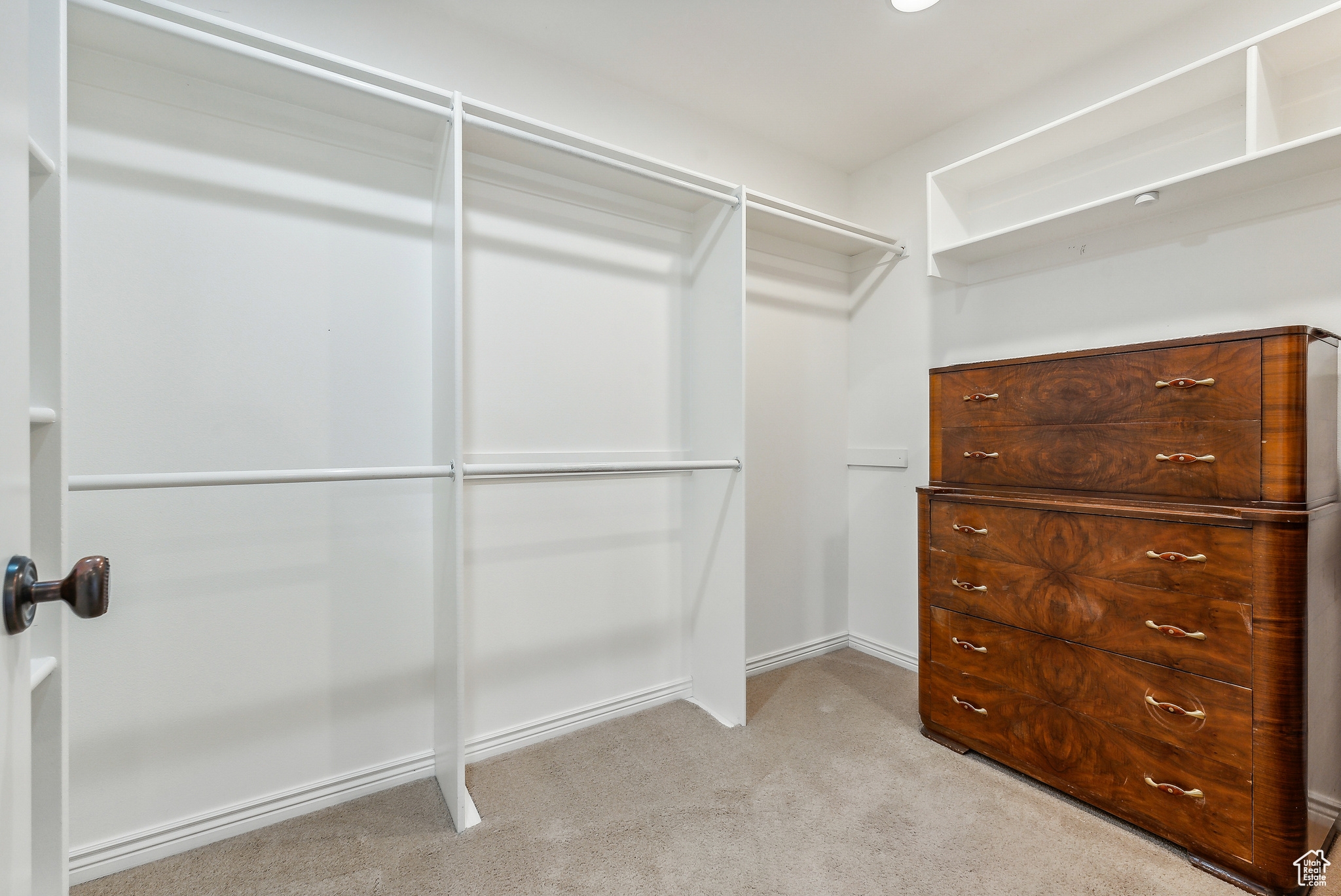 360 W VALLEY VIEW CIR