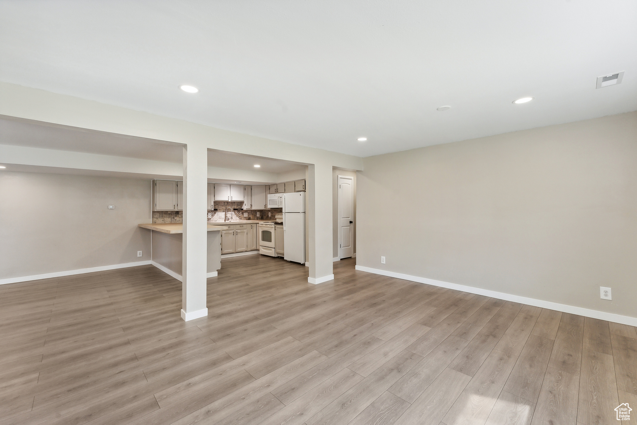 1640 N WILLOWBROOK DR