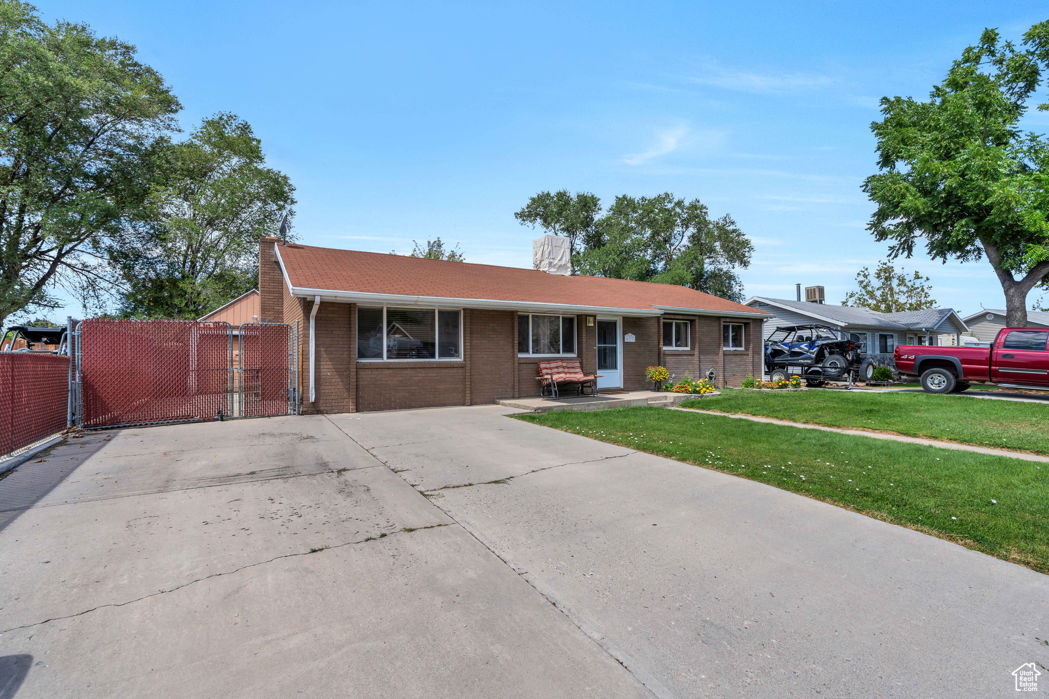 673 ORCHARD DR