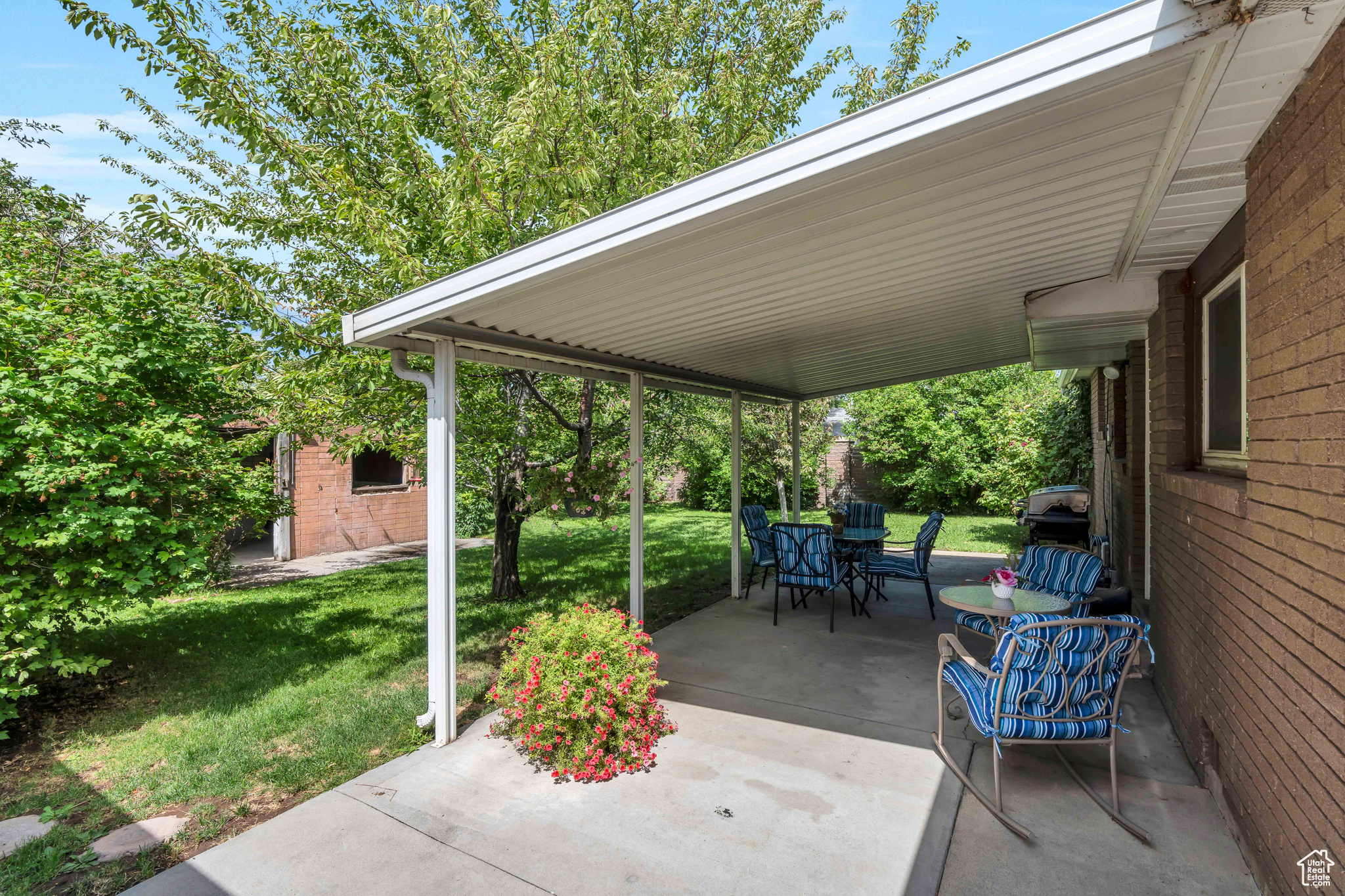 673 ORCHARD DR