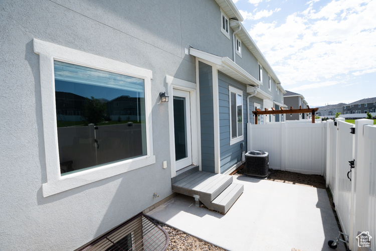 4824 E BREEZY PATCH RD