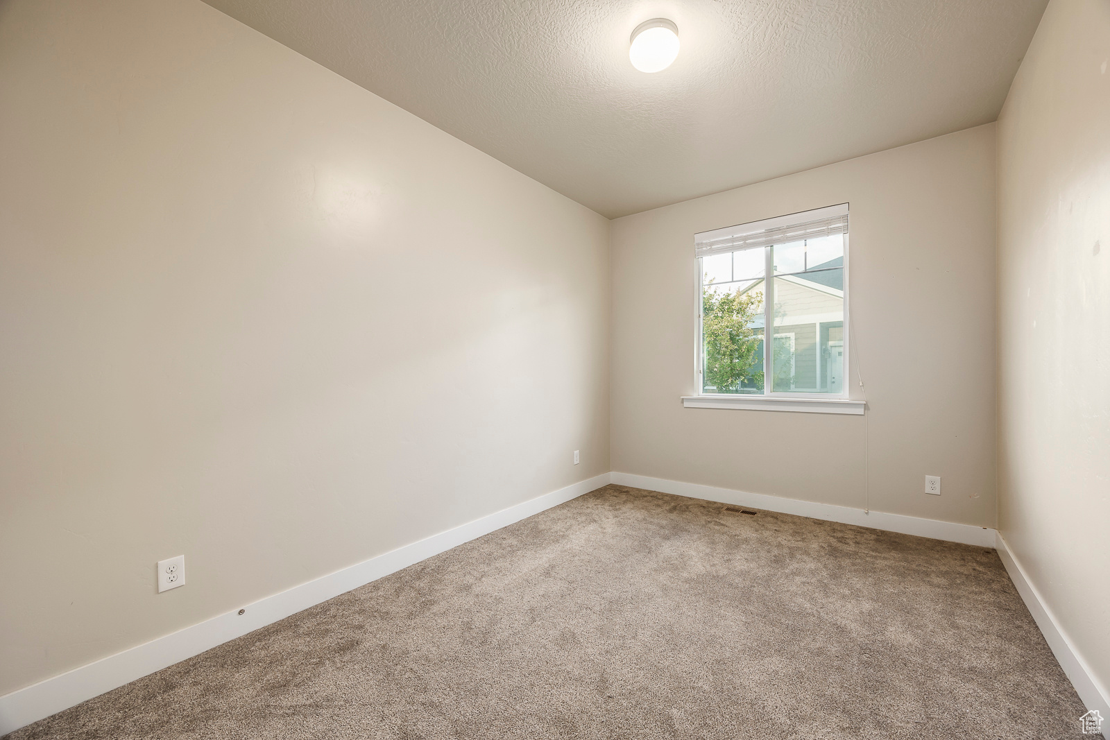 1772 E SKYLINE DR #L5