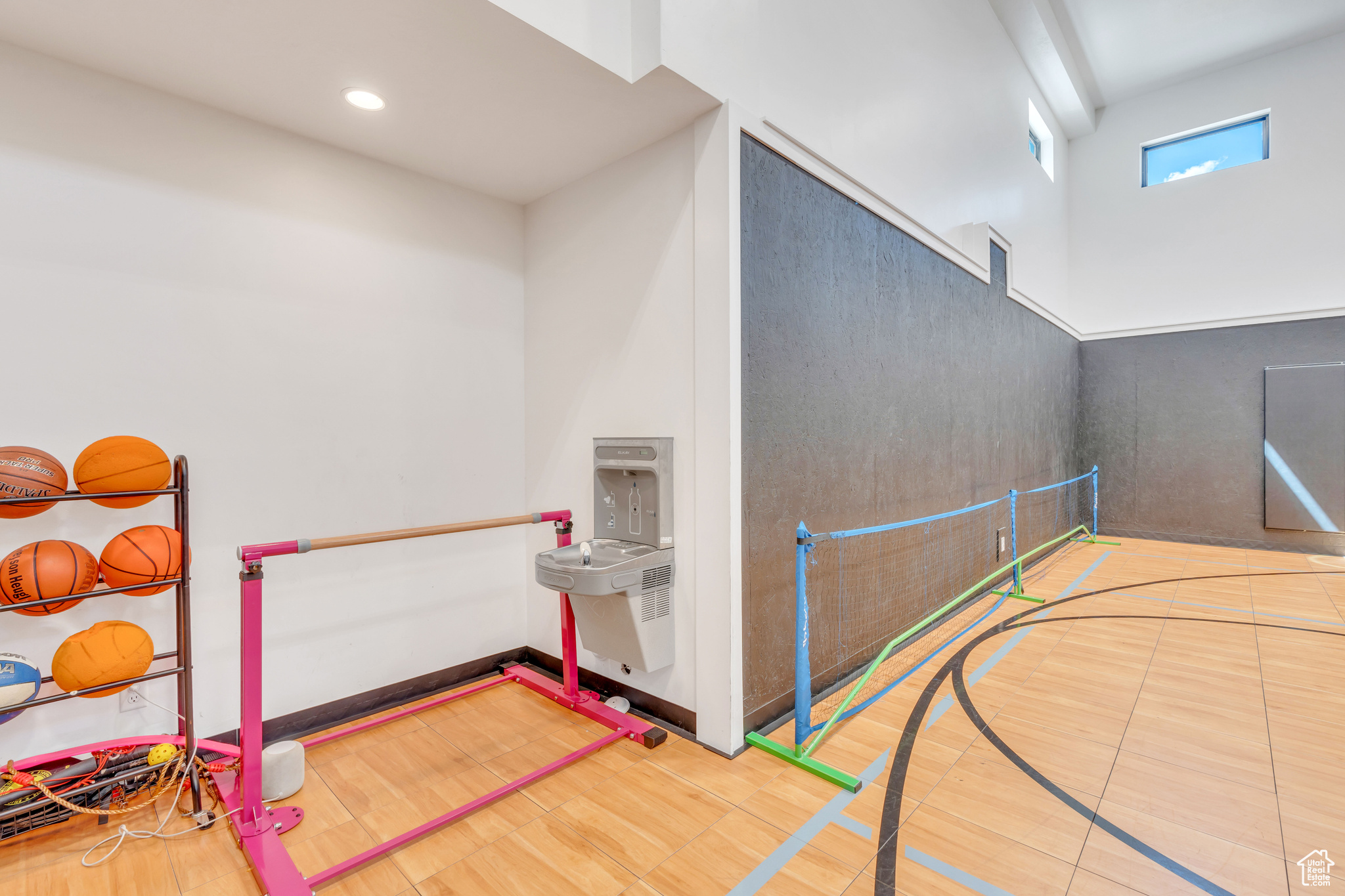 10873 S RETA VIEW CT