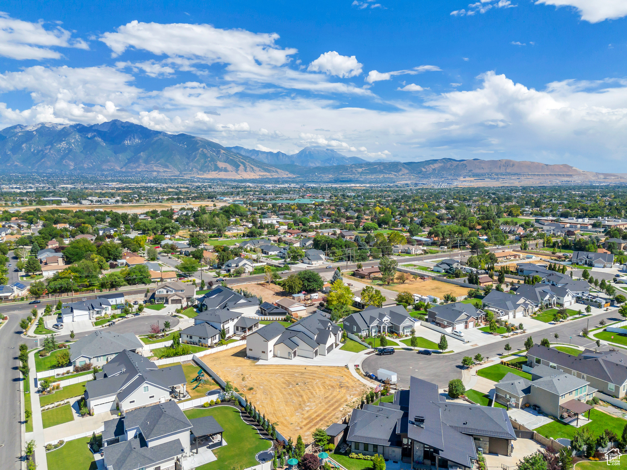 10873 S RETA VIEW CT