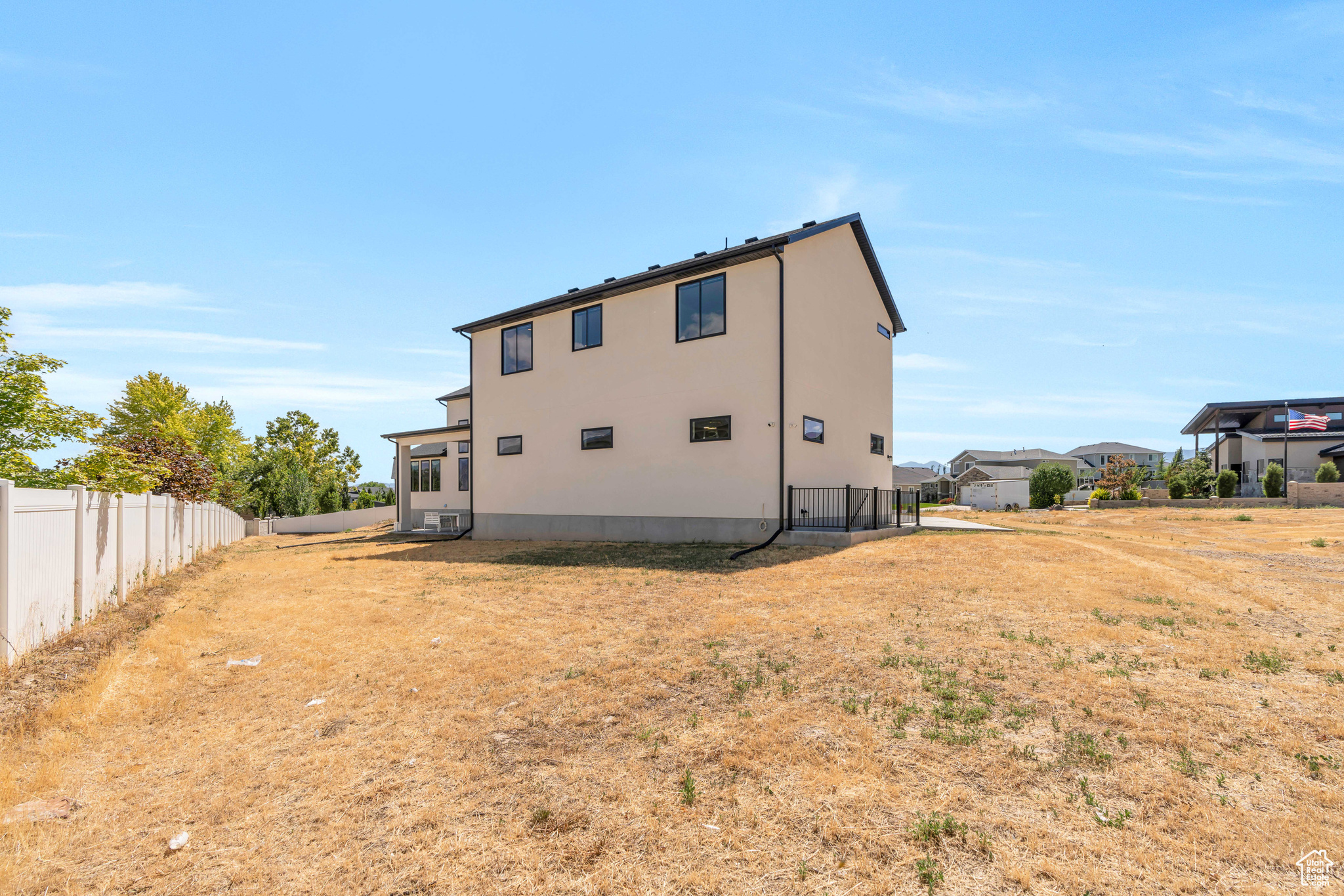 10873 S RETA VIEW CT