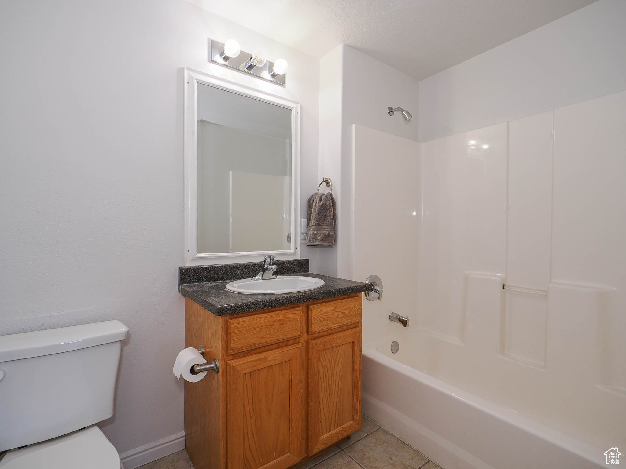 194 W ALBION VILLAGE WAY #103