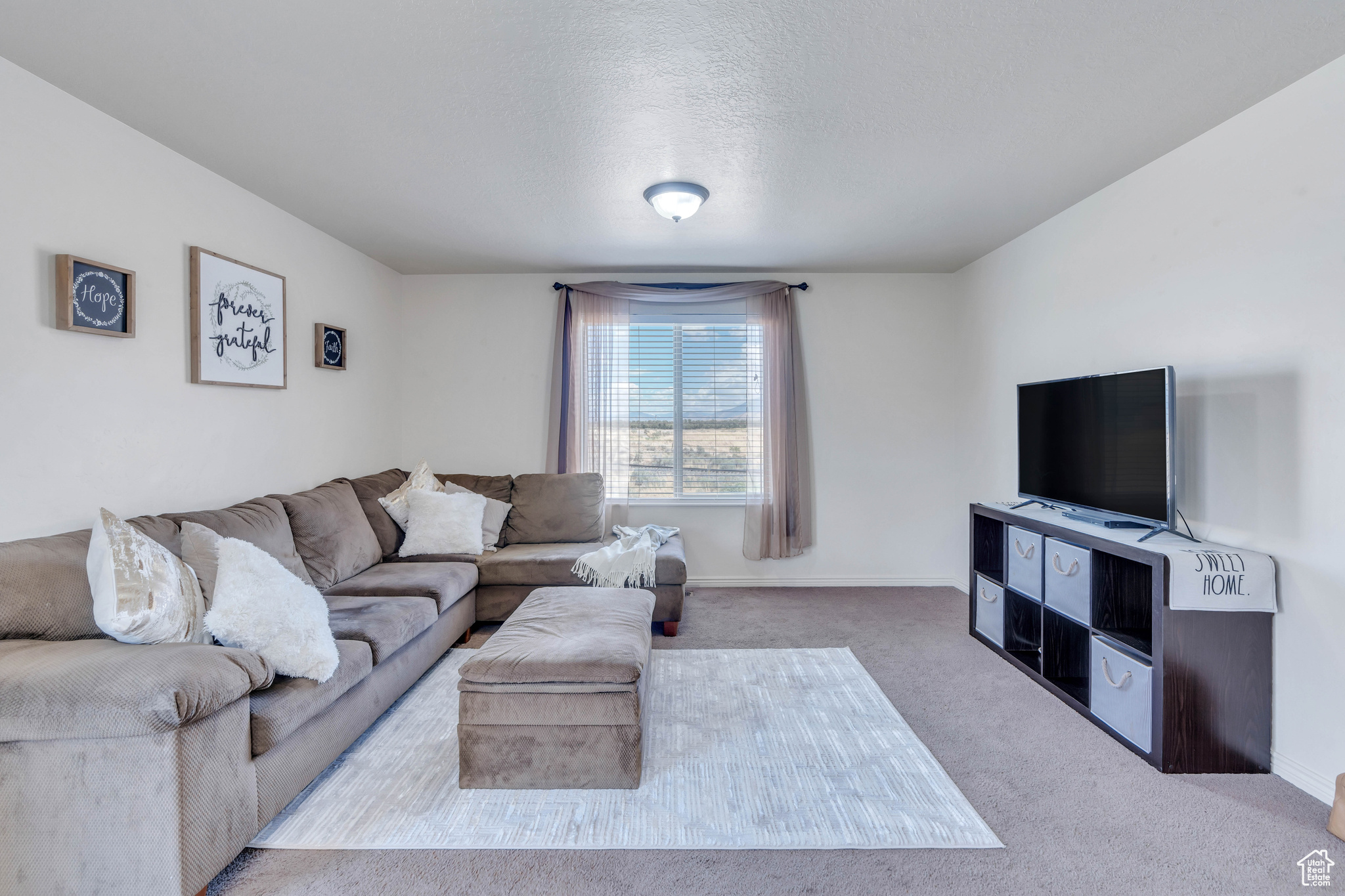 563 S LITTLE ROCK DR.